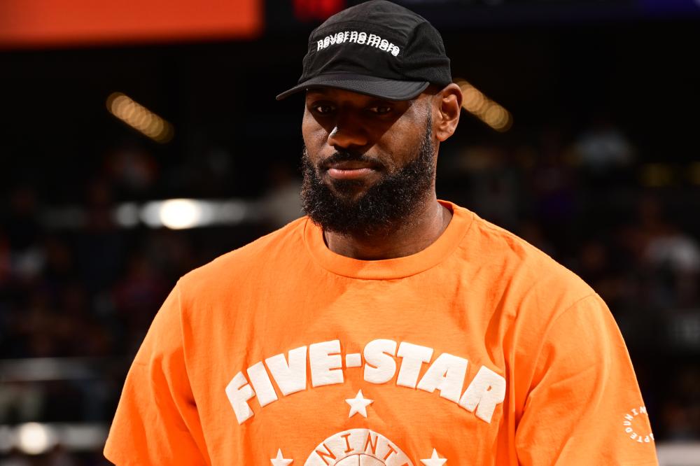 不仅为球队 不仅为球队