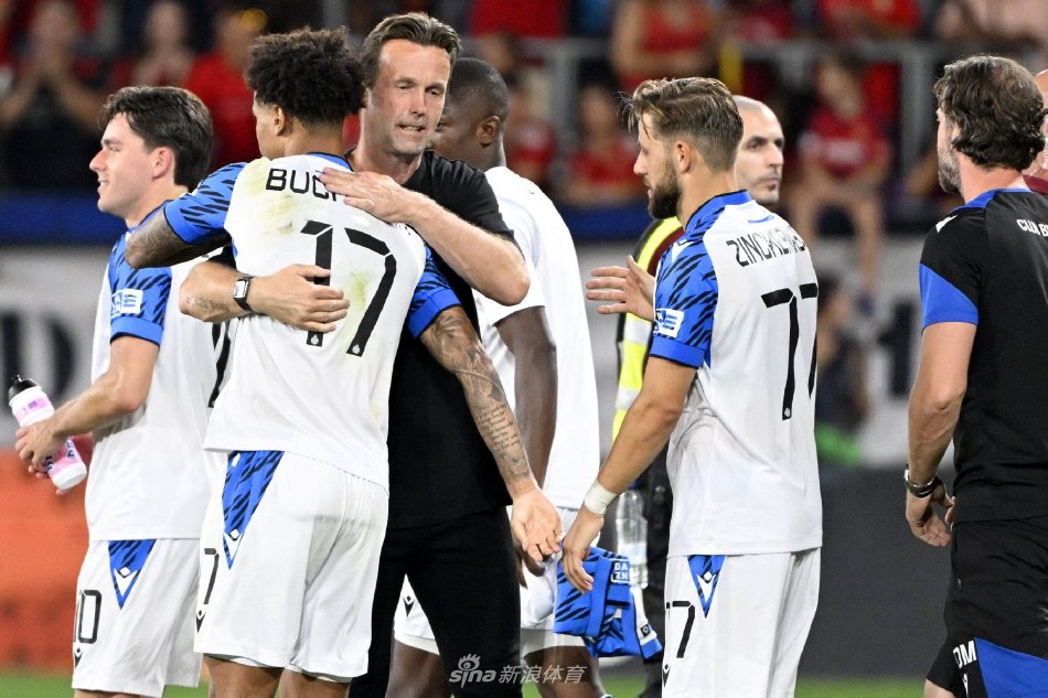 利作出了关 利作出了关